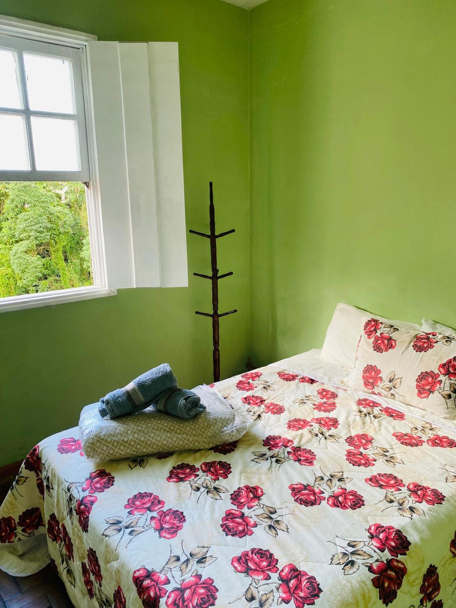 Casa De Dois Quartos Para 6 Pessoas-Casa Das Flores Villa Ouro Preto  Bagian luar foto